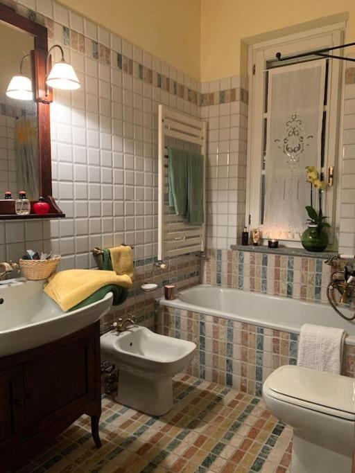 Locanda Del Glis Glis Castelletto d'Orba Экстерьер фото