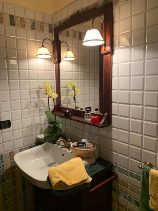 Locanda Del Glis Glis Castelletto d'Orba Экстерьер фото